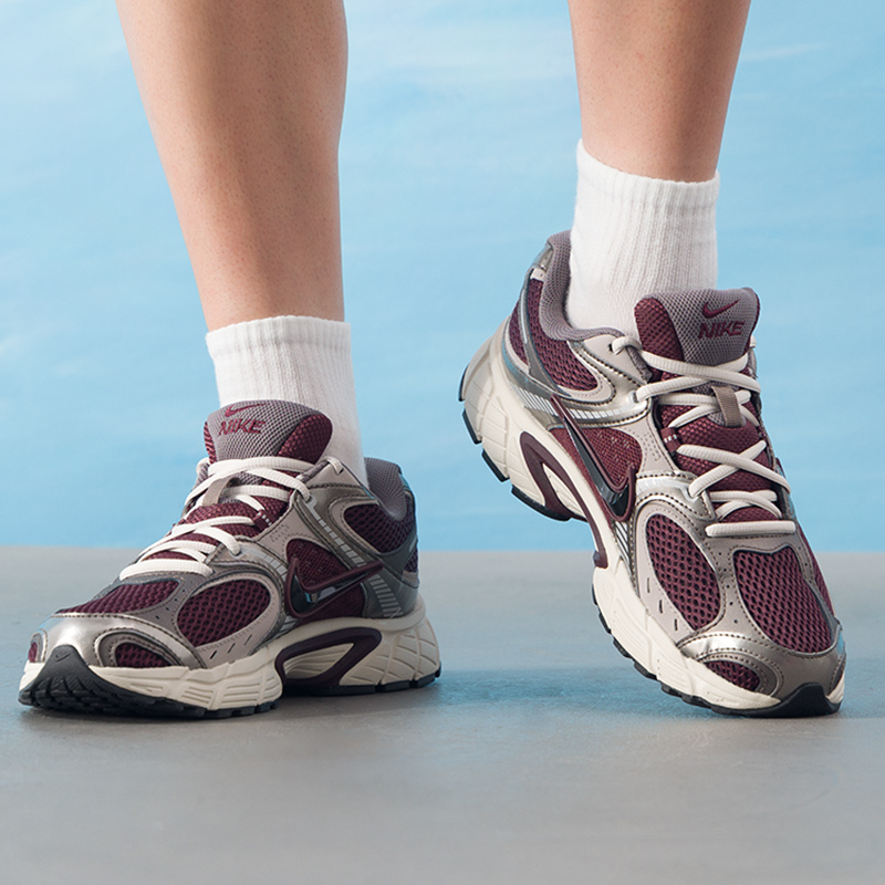 Nike (Nike) V5 Rnr Men's Sport - Men'S Shoes V5 Rnr review and price